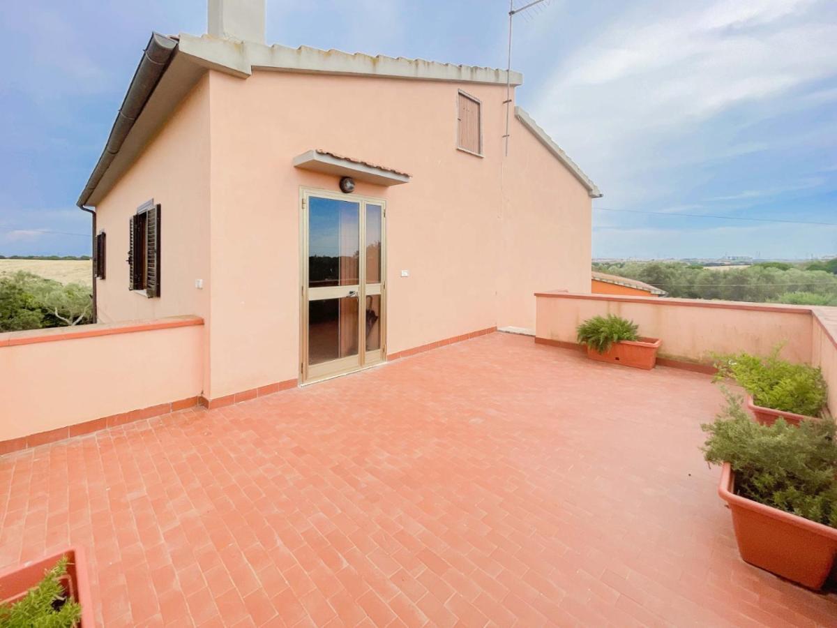 Villa In Campagna Tra Natura E Verde Монталто ди Кастро Екстериор снимка